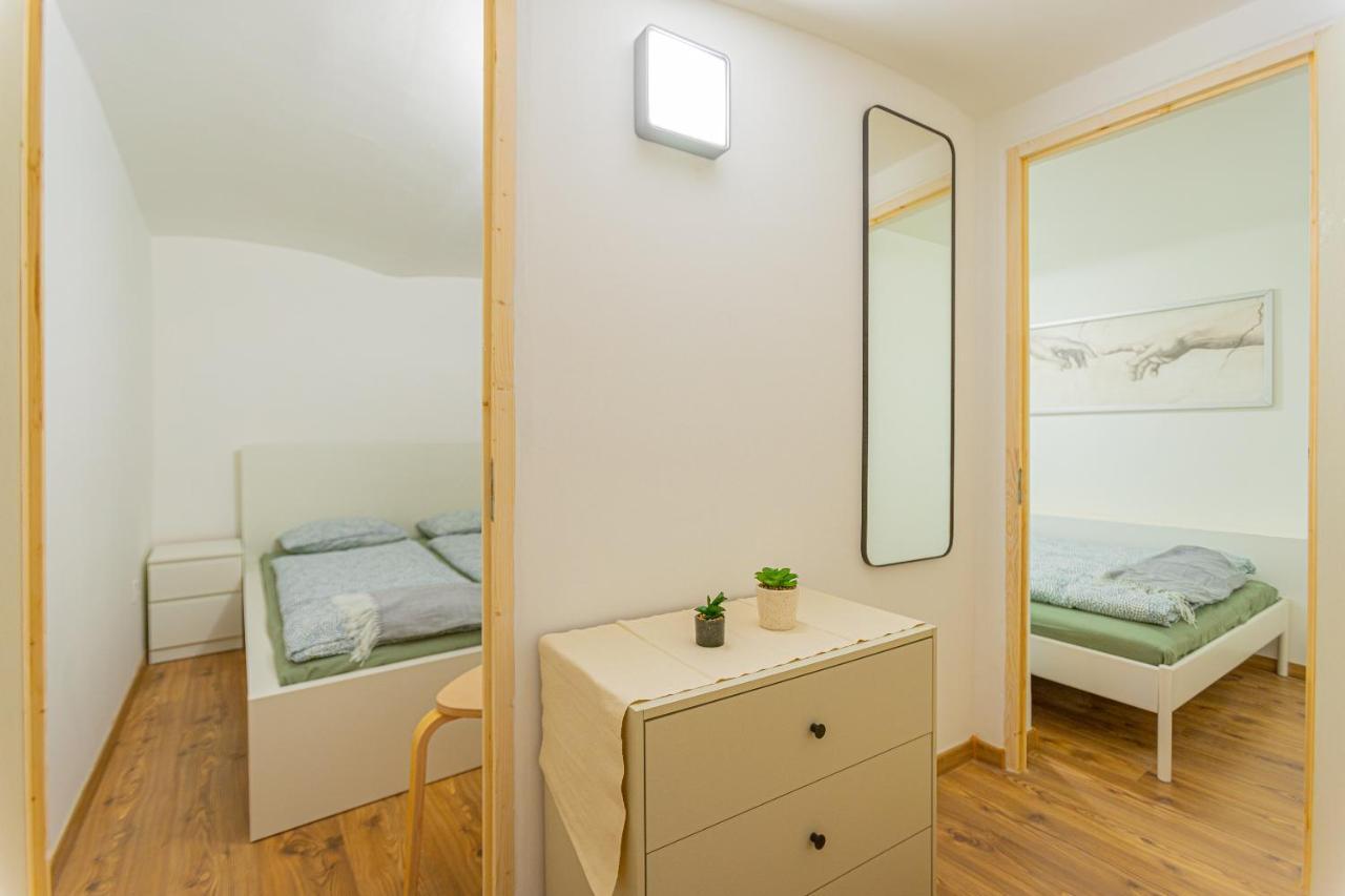 2 Bedroom In The Dob Street, Emerald Apartament Budapesta