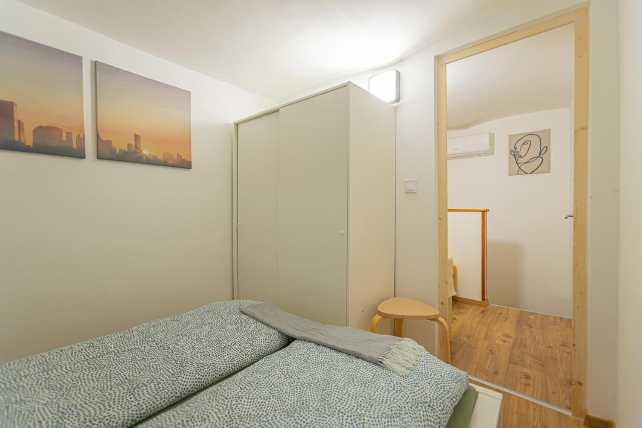 Apartament 2 Bedroom In The Dob Street, Emerald Budapesta
